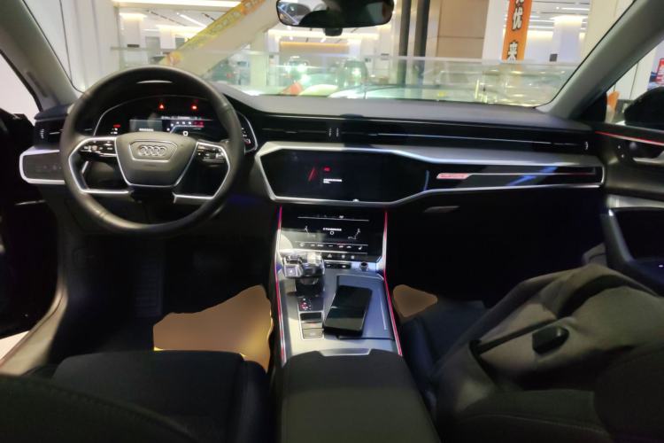 Used Audi A7L 2024 45TFSI quattro S-line Visionary Edition Flow Crystal Package