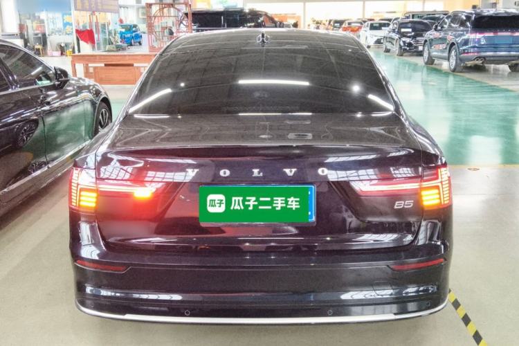 Used Volvo S90 2026 B5 Zhiyuan Luxury Edition