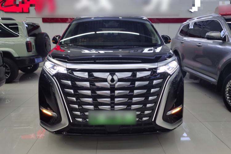 Used Denza D9 2024 DM-i 980 Four-Wheel Drive Flagship Model