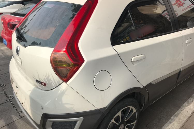 Used MG 3SW 2015 1.5L AMT Elite Model