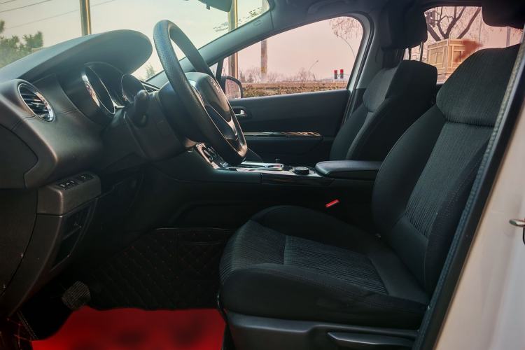 Used Peugeot 3008 2015 1.6THP Automatic Classic Edition