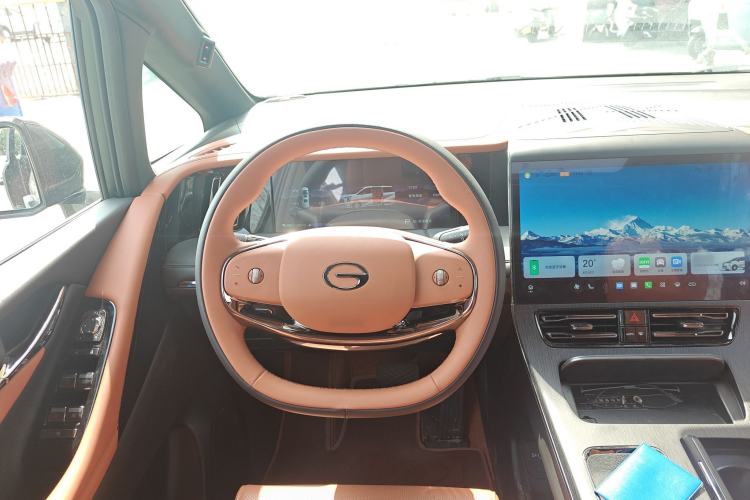 Used GAC Trumpchi Xiangwang M8 2026 Model Zongshi LiDAR Edition Steering Wheel