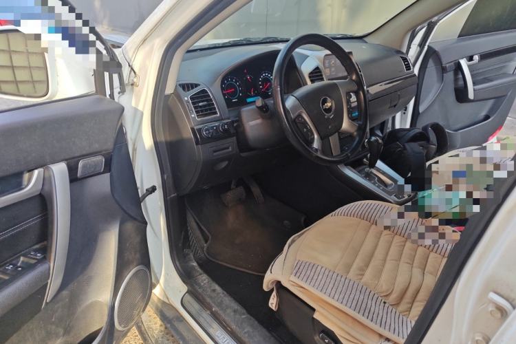 Used Chevrolet Captiva 2014 2.4L 4x4 Flagship Edition 7 Seats