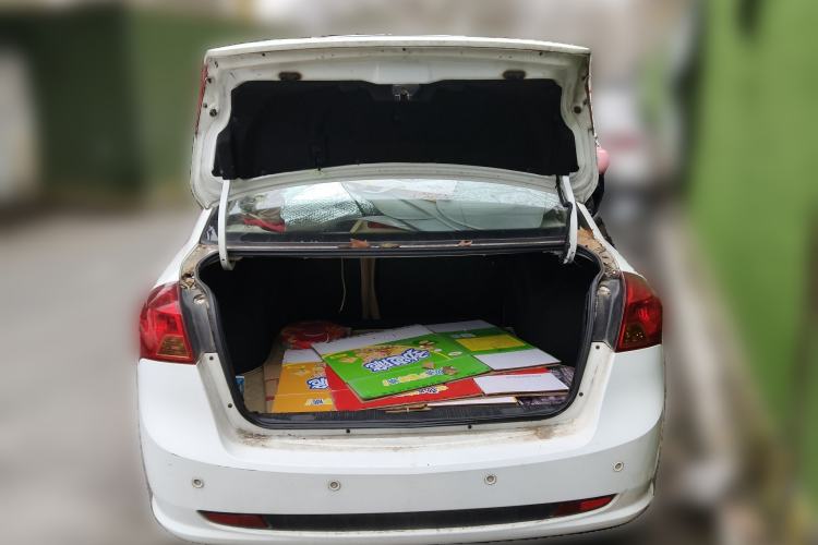 Used Buick Excelle 2013 1.5L Manual Luxury Model
