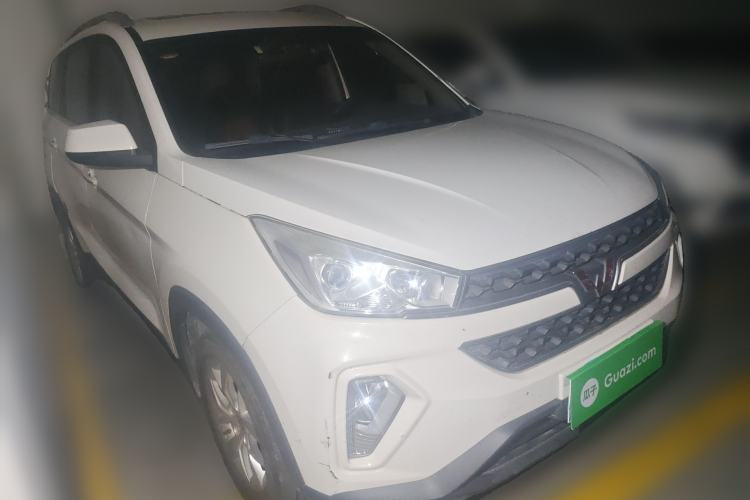 Used Wuling Hongguang S3 2018 1.5L Manual Luxury Model China V Standard Front Right 45 Deg