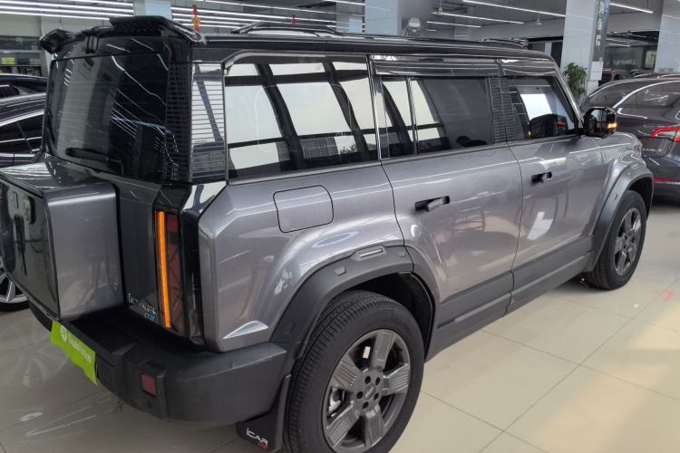 Used iCAR 03 2024 401km Two-Wheel Drive Standard Edition Rear Right 45 Deg