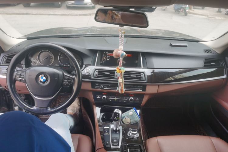 Used BMW 5 Series 2017 525Li Leading Model