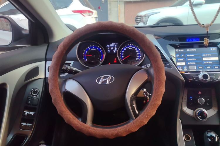 Used Hyundai Elantra (5th Generation / Langdong) 2012 1.6L Automatic Fashion Edition Steering Wheel