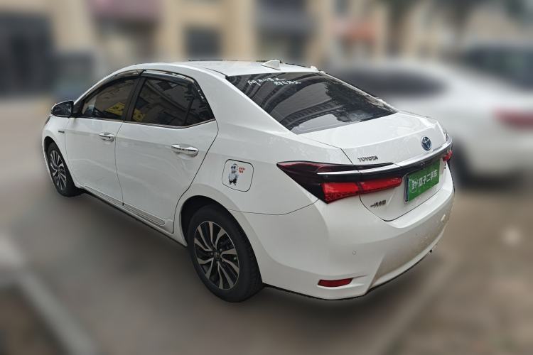 Used Toyota Corolla 2018 Dual-Engine 1.8L E-CVT Smart Edition