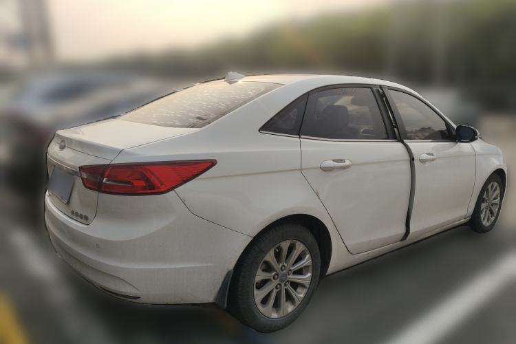 Used Ford Escort 2015 1.5L Automatic Fashion Model