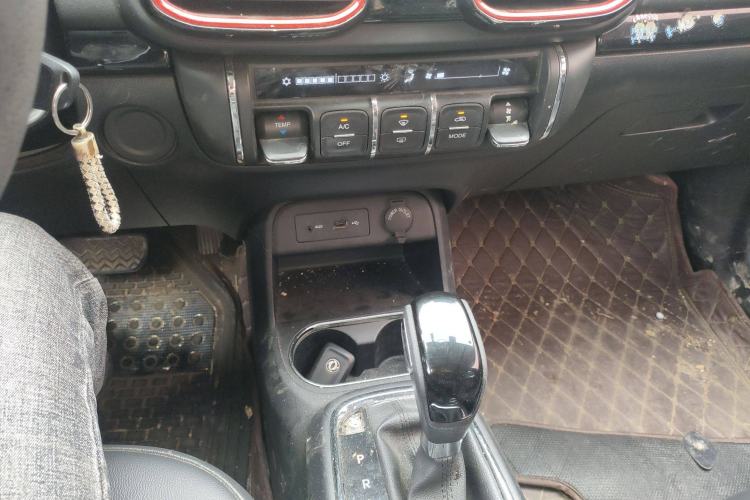 Used Dongfeng Aeolus AX4 2017 1.6L DCT Trendy Style