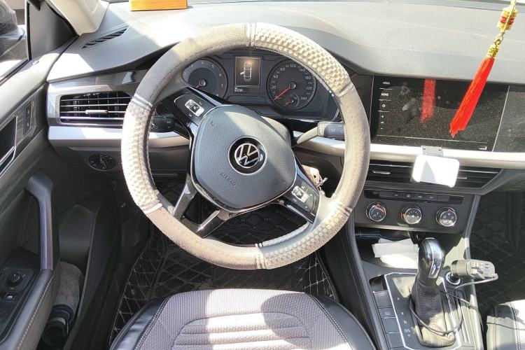 Used Volkswagen Lavida 2019 1.5L Automatic Vision Edition China VI Standard Steering Wheel