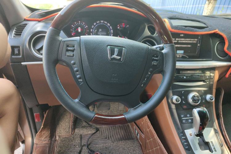 Used Luxgen Great 7 SUV 2013 Limited-Edition Sharp Edition 2.2T All-Wheel-Drive Prestige Model Steering Wheel