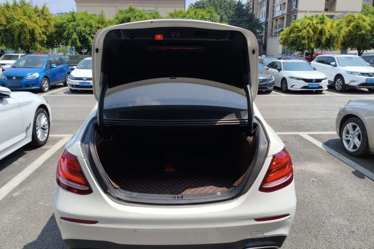 Used Mercedes-Benz E-Class 2018 Facelift E 200 L Sport Edition Trunk