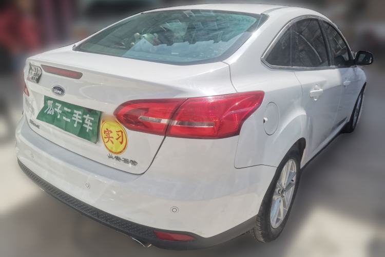 Used Ford Focus 2015 Sedan 1.6L Automatic Trend Model