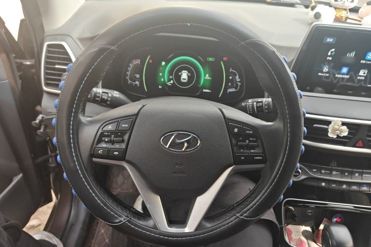 Used Hyundai Tucson 2019 280TGDi Dual-Clutch Two-Wheel Drive Fashion Edition China V Standard Steering Wheel