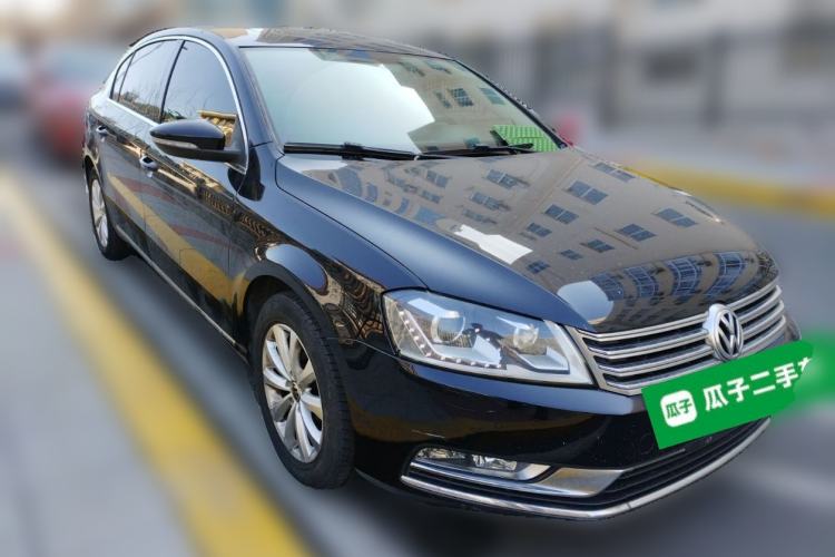 Used Volkswagen Magotan 2013 1.8TSI Luxury Model Front Right 45 Deg