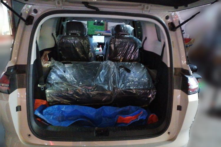 Used Wuling Wuling Starlight 730 2025 Model Plug-in Hybrid 125km Luxury Edition
