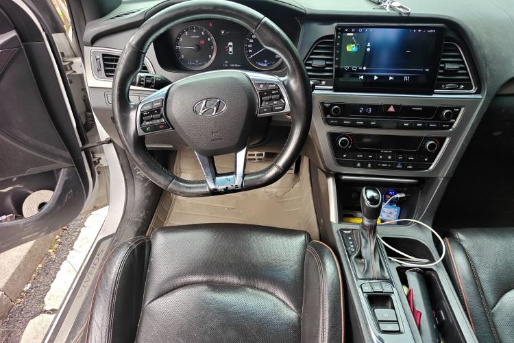 Used Hyundai Sonata 2015 1.6T DLX Prestige Model
