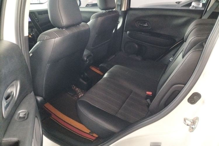 Used Honda Vezel 2017 1.8L CVT Front-Wheel Drive Pioneer Edition
