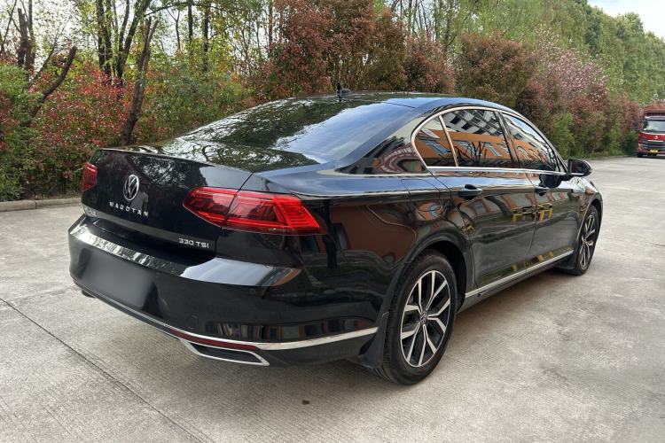 Used Volkswagen Magotan 2020 330TSI DSG Leading Model Exterior 5