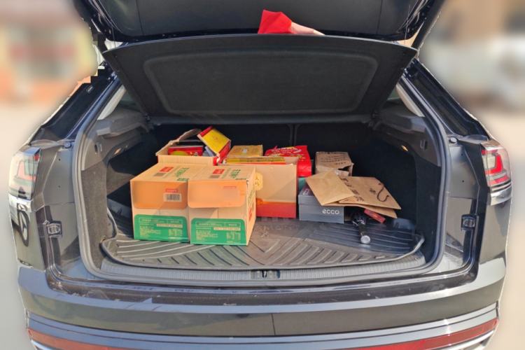 Used Volkswagen Teramont X 2023 Facelift 380TSI Four-Wheel Drive Luxury Deluxe Edition Trunk