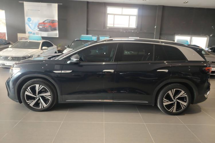 Used Volkswagen ID.6 CROZZ 2022 Long-Range PRO Edition Left Side