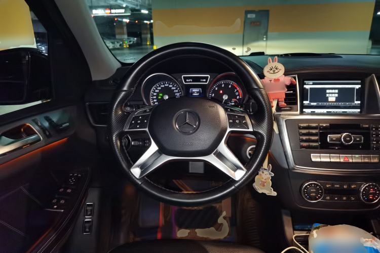 Used Mercedes-Benz GL-Class 2014 GL 400 4MATIC Dynamic Model