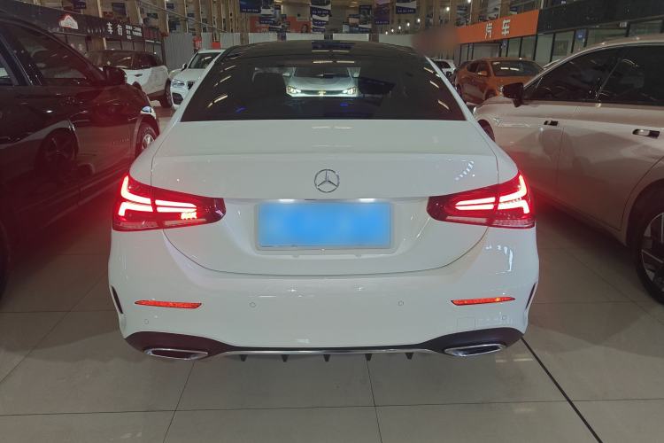 Used Mercedes-Benz A-Class 2022 Revised Version A 200 L Sport Sedan Fashionable Style