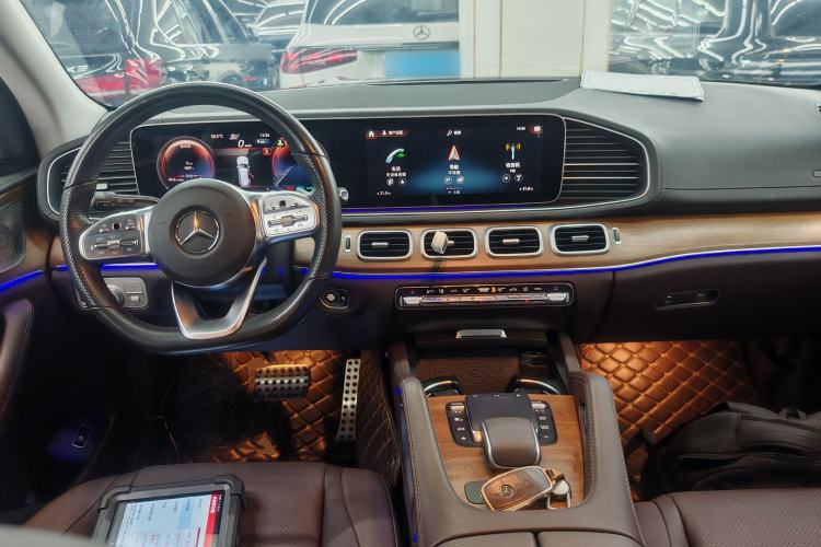 Used Mercedes-Benz GLS-Class 2023 GLS 450 6-seater U.S. version