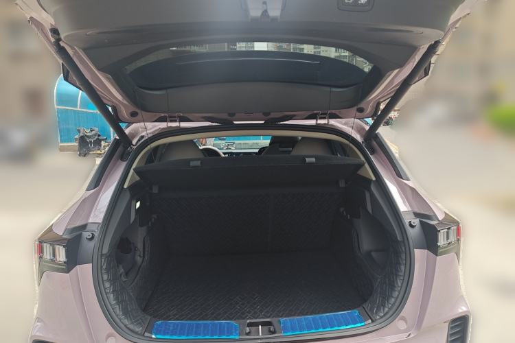 Used Lynk & Co 06 2023 Remix 1.5T Shero Trunk