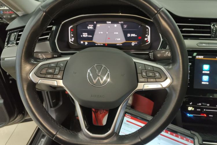 Used Volkswagen Magotan 2020 330TSI DSG Luxury Edition Steering Wheel