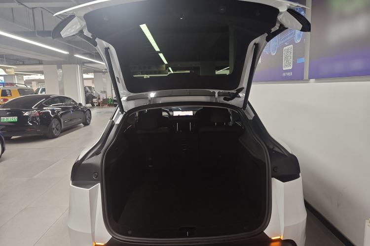 Used Tesla Model Y 2025 Long-Range All-Wheel Drive First Edition Trunk