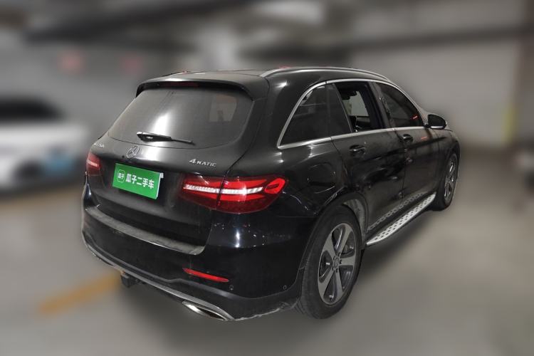 Used Mercedes-Benz GLC 2017 GLC 260 4MATIC Luxury Model
