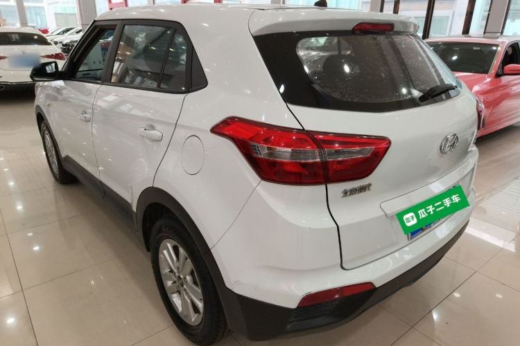 Used Hyundai ix25 2015 1.6L Automatic Two-Wheel Drive Fashionable GS Model Rear Left 45 Deg