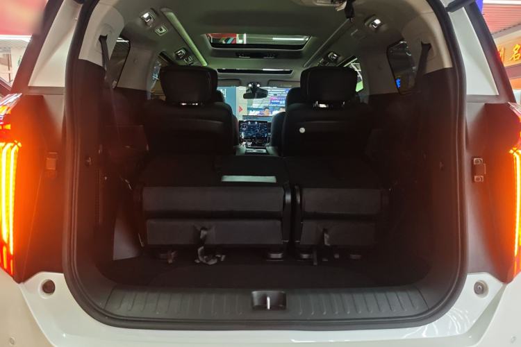 Used GAC Trumpchi M8 2024 Master Series 400T Prestige Edition
