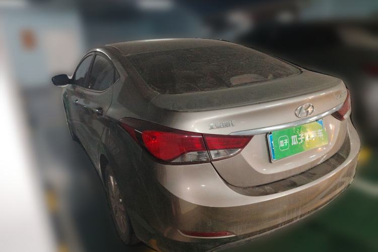 Used Hyundai Elantra (5th Generation / Langdong) 2016 1.6L Automatic Smart Version