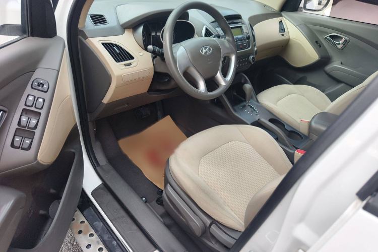 Used Hyundai ix35 2013 2.0L Automatic 2WD Comfort GL China IV Standard
