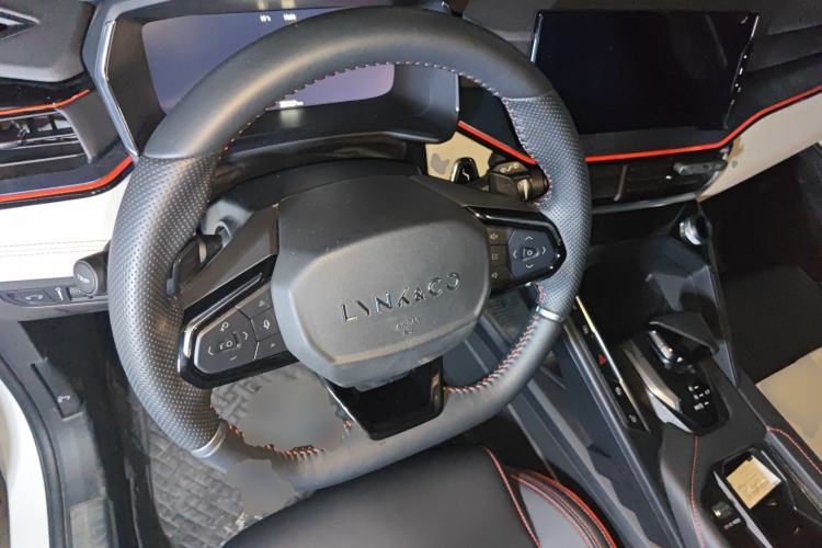 Used Lynk & Co 06 2020 1.5T YAO Halo