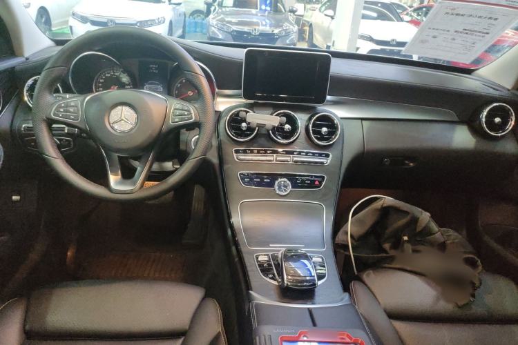 Used Mercedes-Benz C-Class 2015 C 200 L Sport Edition
