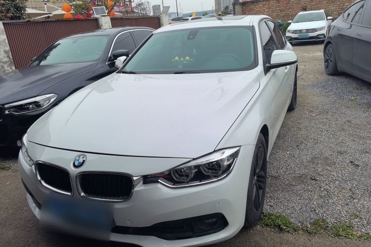 Used BMW 3 Series 2017 318i Fashion Model
