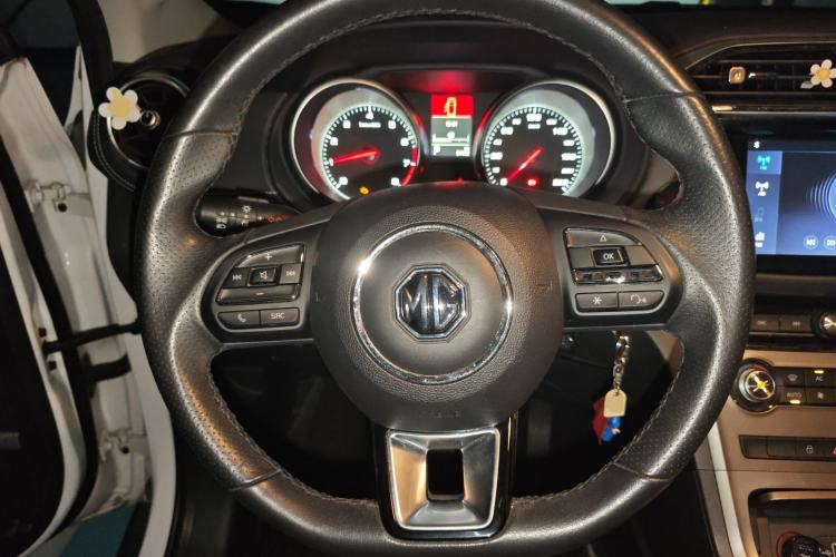 Used MG GS 2017 20T Automatic Luxury Edition
