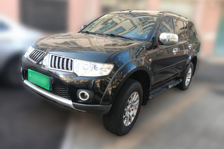 Used Mitsubishi Pajero Sport 2011 3.0L Luxury Navigation Edition
