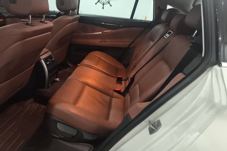 Used BMW 5 Series GT 2017 528i Leading Model