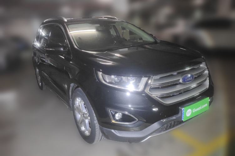 Used Ford Edge 2015 2.0T GTDi 4x4 High-Grade Model Front Right 45 Deg