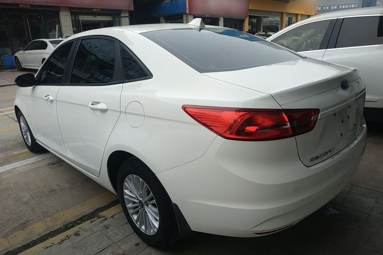 Used Ford Escort 2017 Revised Version 1.5L Automatic Comfort Edition