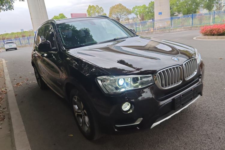 Used BMW X3 2014 xDrive20i X Design Package Front Right 45 Deg