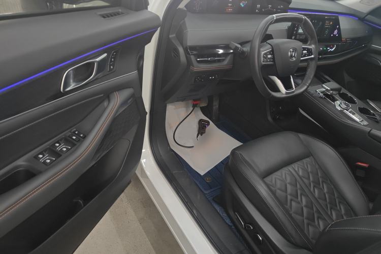 Used Changan UNI-K 2021 2.0T Prestige Edition
