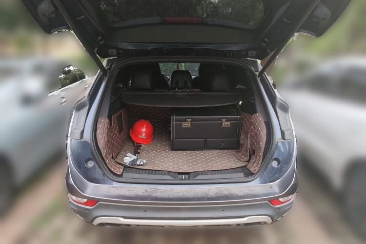 Used Lincoln MKC 2016 2.0T Two-Wheel Drive Deluxe Edition