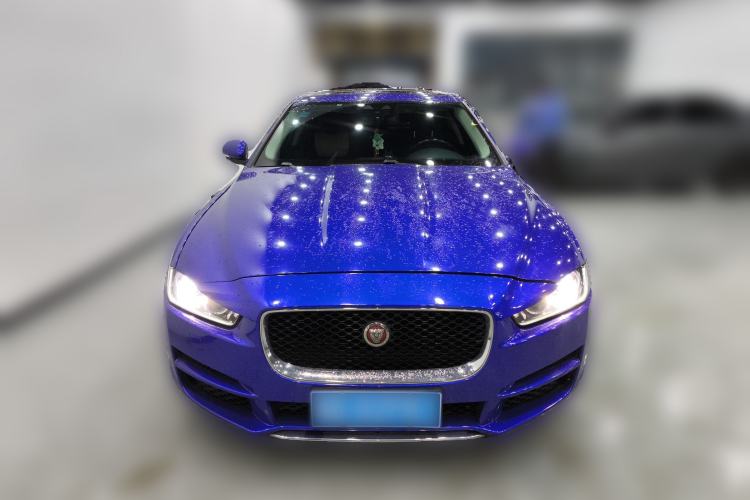 Used Jaguar XEL 2019 2.0T 200 PS Luxury Edition Front